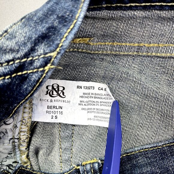 Rock & Republic Jeans Berlin Womens Sz 2 Skinny Denim Logo Pocket Blue Dark Wash - Picture 9 of 13